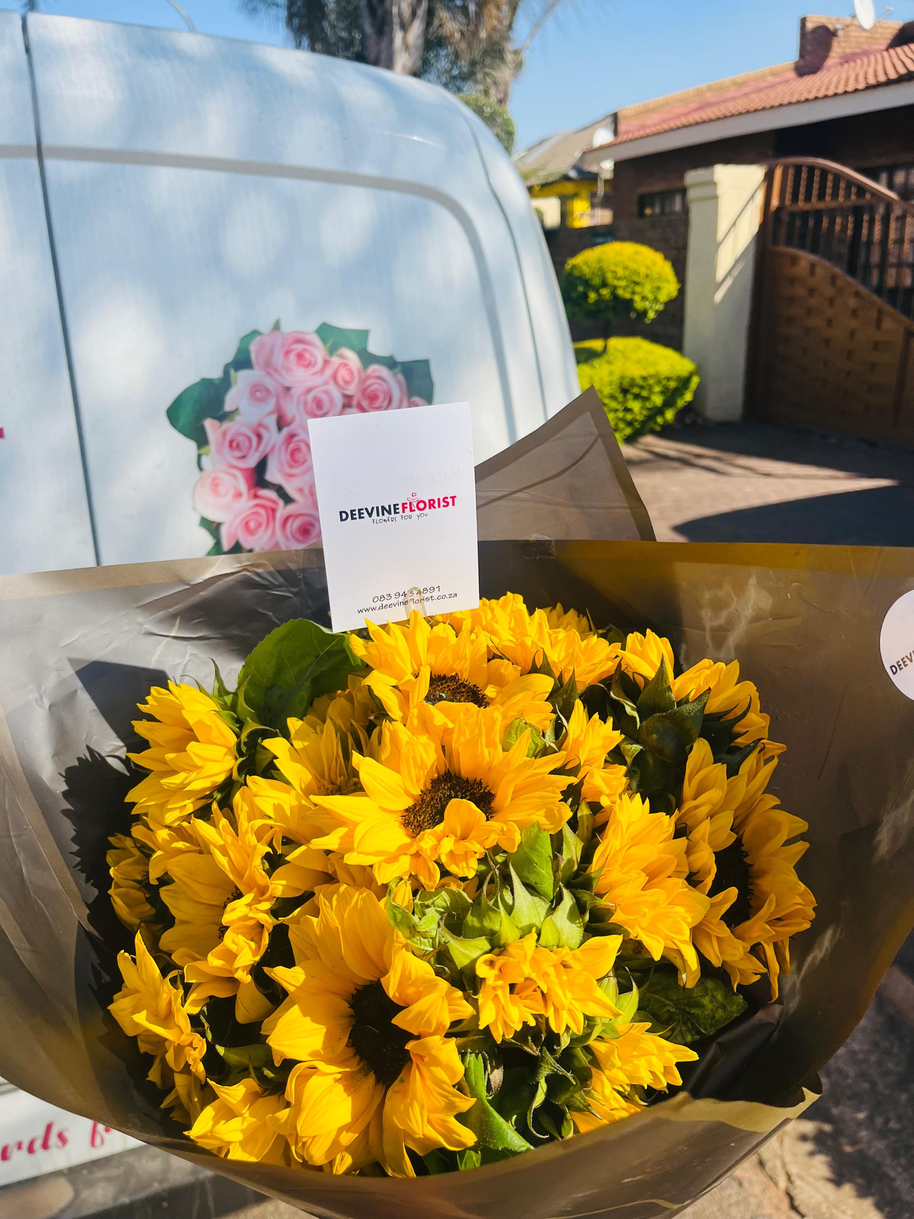 Signature Arrangement 4